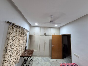 Room in  Pg at Kharghar – for Rent