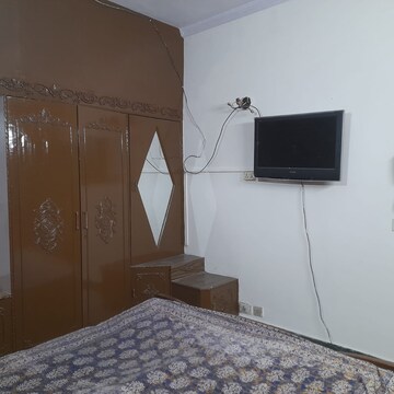 Bedroom in 2 BHK Builder Floor at Malviya Nagar – for Rent