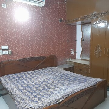 Bedroom in 2 BHK Builder Floor at Malviya Nagar – for Rent