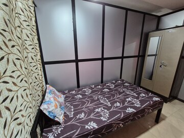 Room in  Pg at Sanpada – for Rent