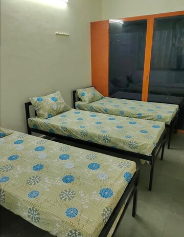  Pg For Rent in Vashi