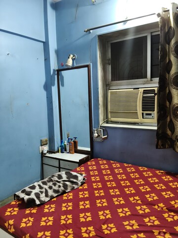Bedroom in 1.5 BHK Apartment at Krishna Galaxy Santacruz, Santacruz East – for Rent