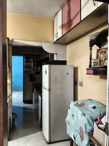 Master Bedroom in 1.5 BHK Apartment at Krishna Galaxy Santacruz, Santacruz East – for Rent
