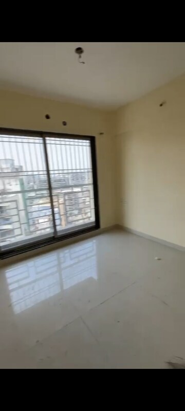 Room in 3 BHK Apartment at Shelter Riverside, Taloja – for Rent