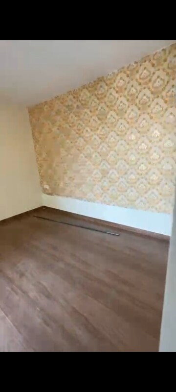 Room in 3 BHK Apartment at Shelter Riverside, Taloja – for Rent