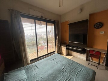 Bedroom in 2 BHK Apartment at HDIL Dheeraj Jamuna, Malad West – for Rent