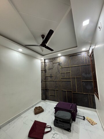 Bedroom in 2 BHK Builder Floor at Dwarka Mor – for Rent