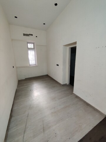  Showroom – Exterior View View at Bandra West - for Rent