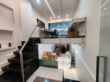   Shop at Almeida Park, Bandra West – for Rent