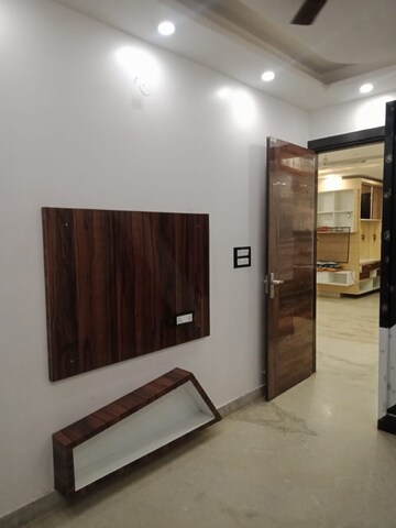 Bedroom in 3 BHK Builder Floor at Dwarka Mor – for Rent