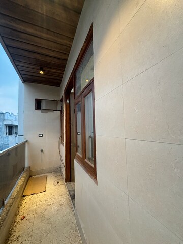 Balcony in 3 BHK Builder Floor at Dwarka Mor – for Rent