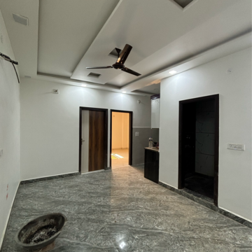 Living Room in 2 BHK Builder Floor at Dwarka Mor – for Rent