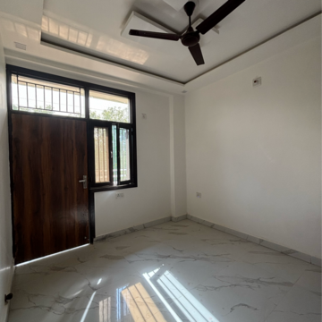 Bedroom in 2 BHK Builder Floor at Dwarka Mor – for Rent