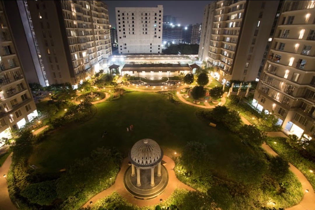 4 BHK + Pooja Room Apartment For Sale in VIP Road