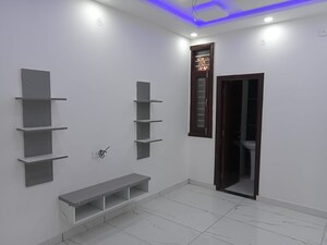 Room in 6 BHK Villa at Sahastradhara Road – for Sale
