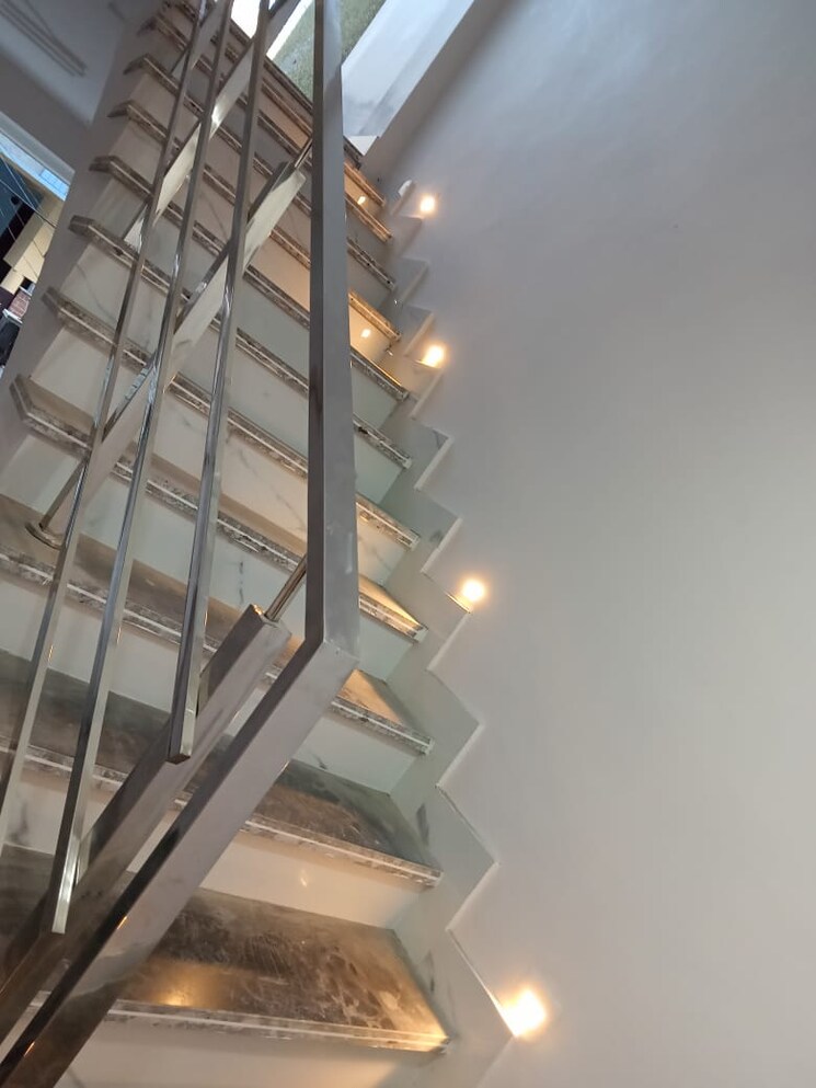 undefined, sahastradhara road 6 Bedroom 3200 Sq.Ft. Villa In Sahastradhara Road Dehradun 8495323