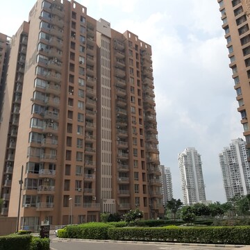 2 BHK Apartment For Rent in Pioneer Park Phase 1, Sector 61