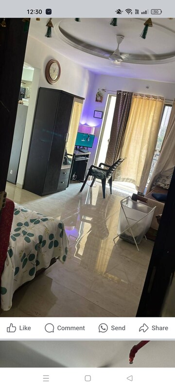 Master Bedroom in 2 BHK Apartment at Rajesh Raj Infinia, Malad West – for Rent
