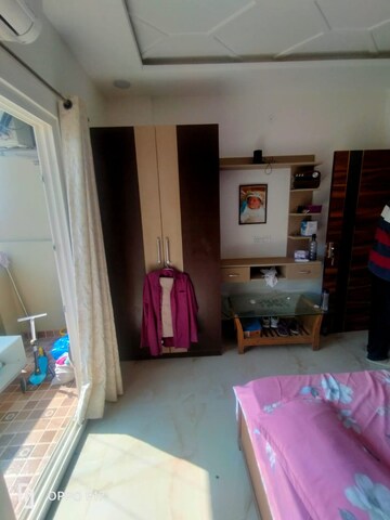 Room in 3 BHK Builder Floor at Sahastradhara – for Rent