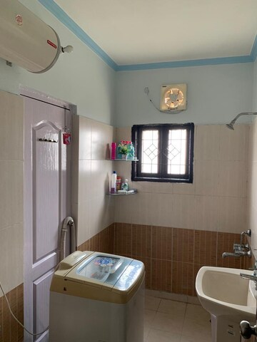 Bathroom in 3 BHK Builder Floor at Jakhan – for Rent