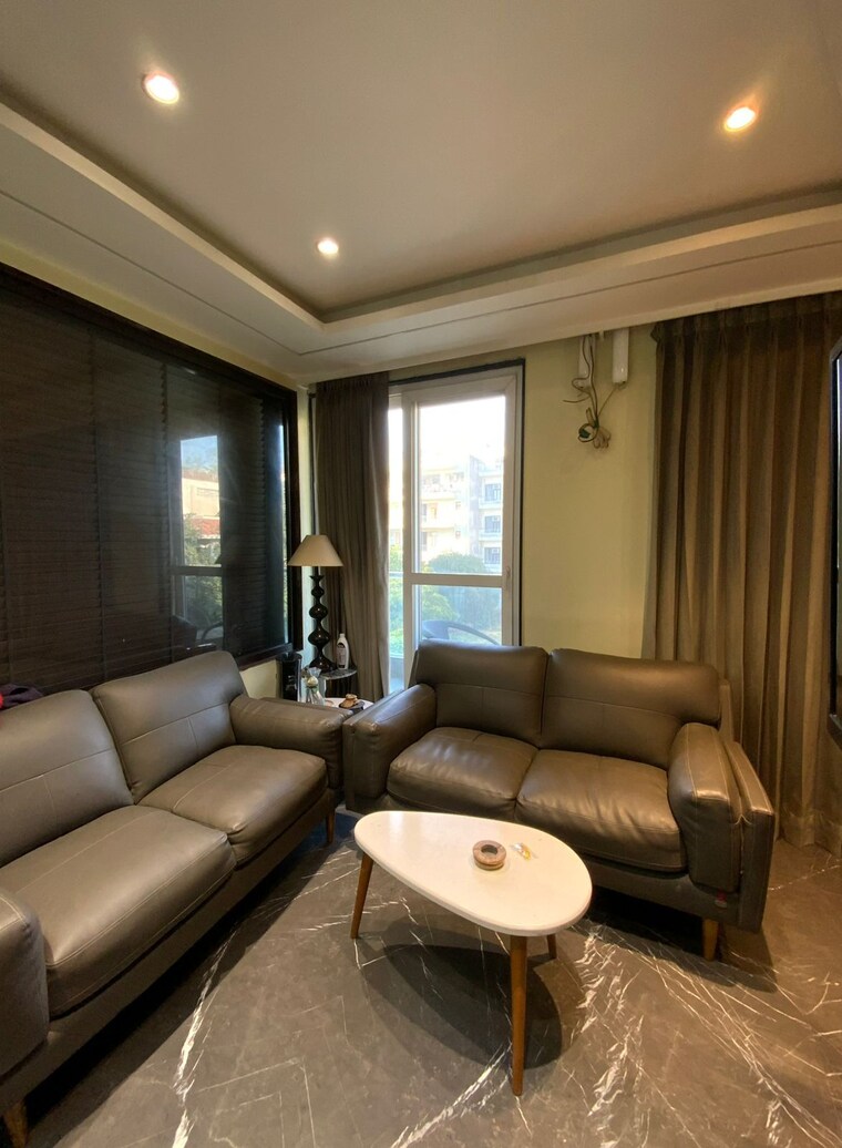 Living Room, sector 95 3 Bedroom 1500 Sq.Ft. Builder Floor In Sector 95 Gurgaon 8495593