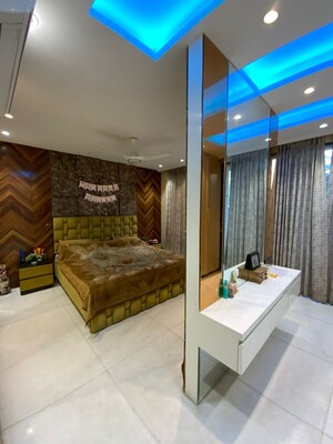 Bedroom in 3 BHK Builder Floor at Sector 95 – for Sale