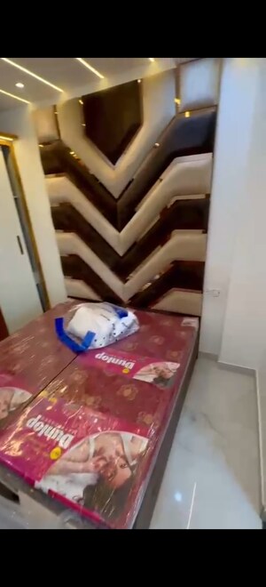 Furnished Amenities in 4 BHK Builder Floor at SA HOMES I, Uttam Nagar – for Sale