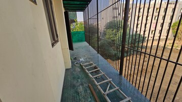 Balcony in 3 BHK Builder Floor at Sector 52 – for Rent