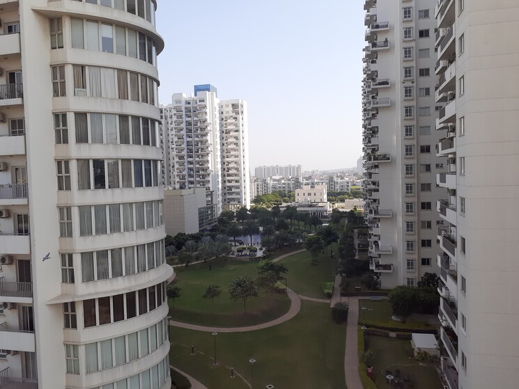 Exterior View, emaar-the-palm-drive-the-premier-terraces 3 Bedroom 1950 Sq.Ft. Apartment In Sector 66 Gurgaon 8495739