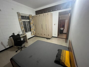 Room in 4 BHK Villa at Vakil Garden City, Kanakapura Road – for Rent