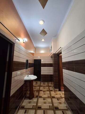 Living Room in 2 BHK Builder Floor at Jakhan – for Rent