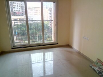 Room in 2 BHK Apartment at Thane West – for Sale
