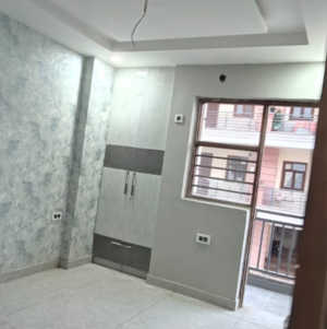 Furnished Amenities in 3 BHK Builder Floor at RPS Palm Drive, Khedi Road – for Sale