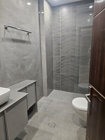 Bathroom in 4 BHK Builder Floor at Sector 10 Dwarka – for Rent