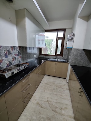 Kitchen in 3 BHK Builder Floor at SAS Tower, Sector 38 – for Sale