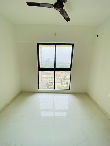 Room in 1 BHK Apartment at Runwal Gardens, Dombivli East – for Rent