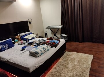 Bedroom in 3 BHK Builder Floor at Sector 56 – for Rent