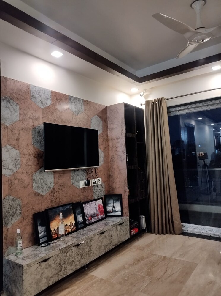 Kitchen, sector 56 3 Bedroom 300 Sq.Yd. Builder Floor In Sector 56 Gurgaon 8495919