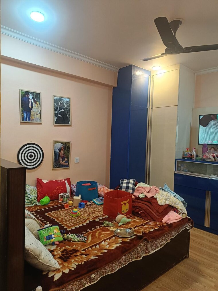 Bedroom, raheja-sampada 3 Bedroom 2070 Sq.Ft. Apartment In Sector 92 Gurgaon 8495975