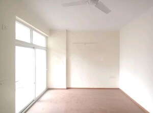 3 BHK Apartment For Sale in Amrapali Silicon City, Sector 76