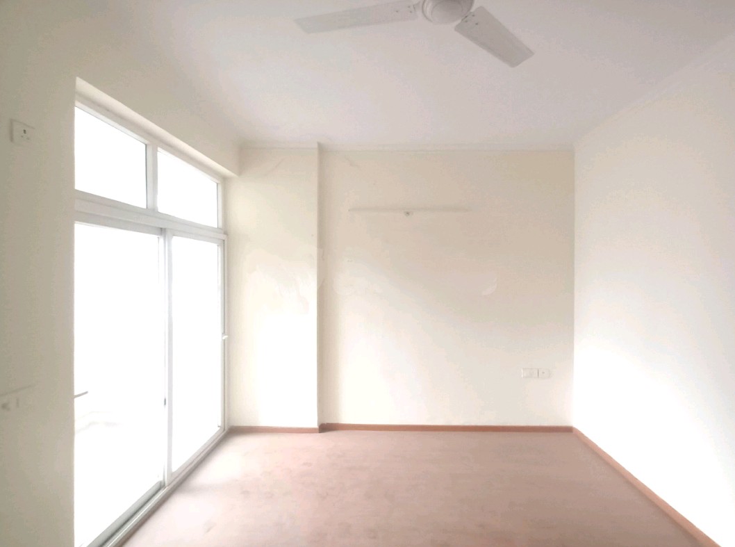 3 BHK + Study Room Apartment For Sale in Amrapali Silicon City