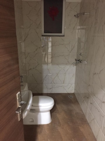 Bathroom in 3 BHK Builder Floor at Sector 28, Dwarka – for Rent