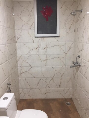 Bathroom in 3 BHK Builder Floor at Sector 28, Dwarka – for Rent