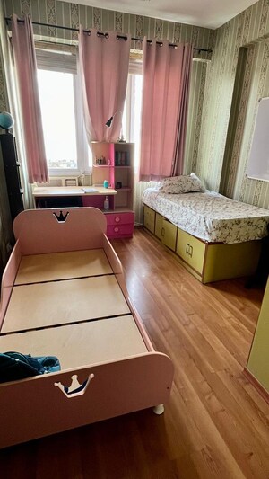 Bedroom in 3 BHK Apartment at Orchid Petals, Sector 49 – for Sale