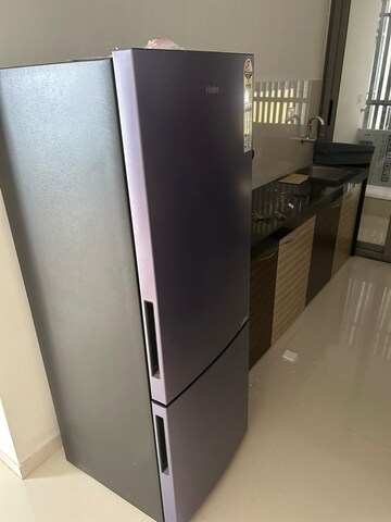 Furnished Amenities in 2 BHK Apartment at Gift City – for Rent