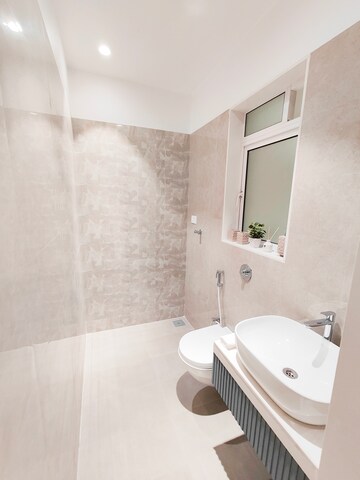 Bathroom in 3.5 BHK Apartment at Thane West – for Sale