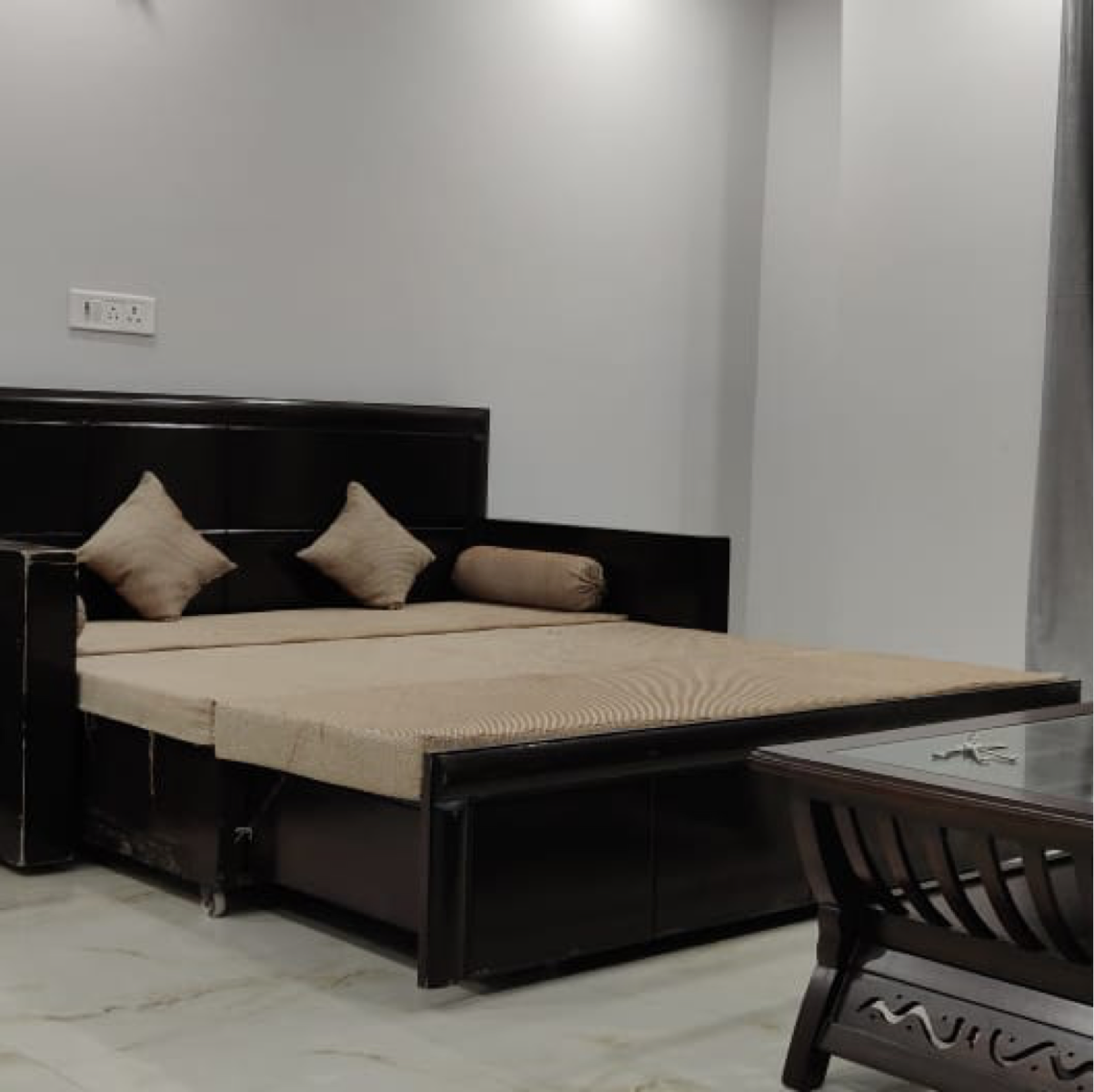 2.5 BHK Villa For Rent in Sector 23