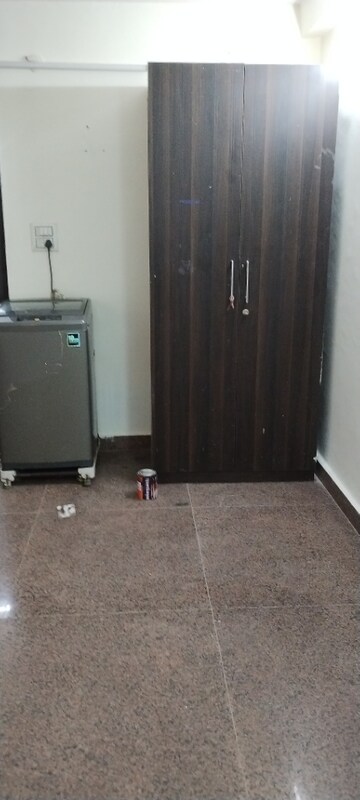 Bathroom in 1 RK Builder Floor at DLF City Phase V, Dlf Phase V – for Rent
