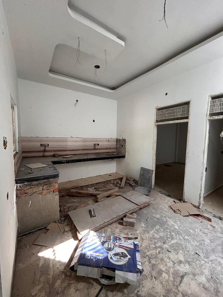 Master Bedroom, arsha-madhav-greens 4 Bedroom 1350 Sq.Ft. Villa In Gomti Nagar Lucknow 8496231