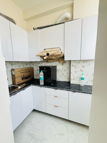 Kitchen in Studio Builder Floor at Sector 52 – for Rent